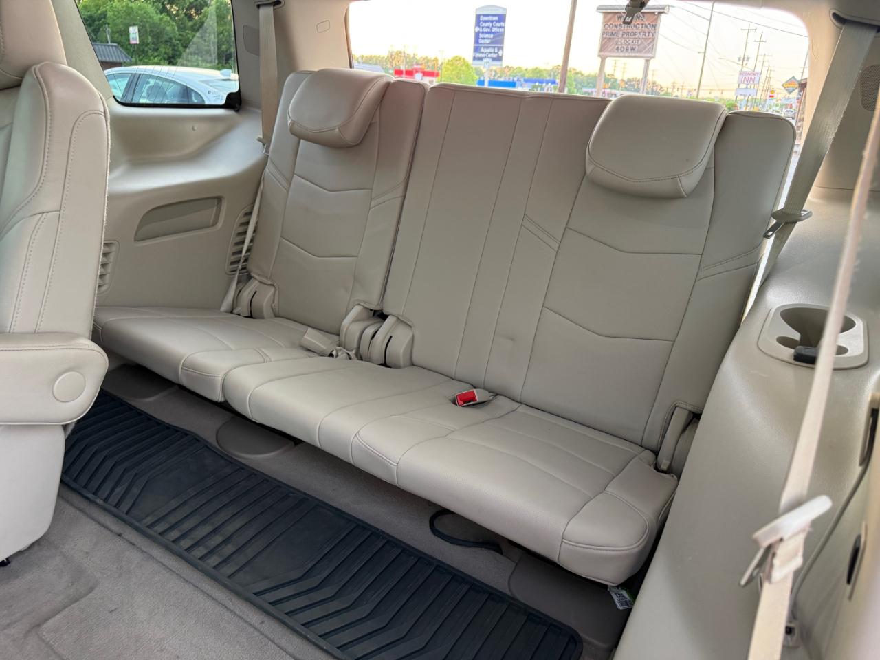 Cadillac Escalade Luxury 4WD 2017