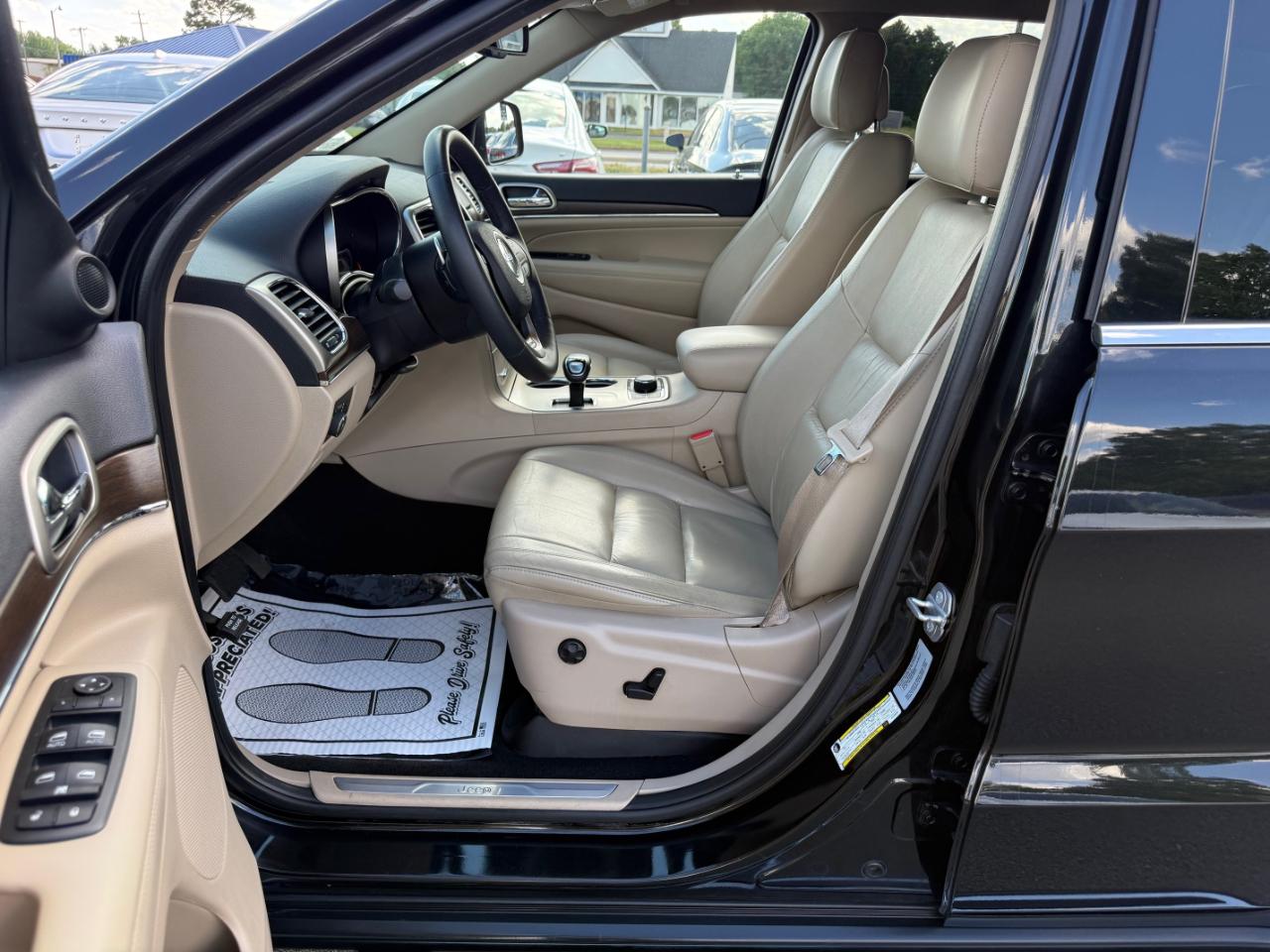 Jeep Grand Cherokee Limited 4WD 2015