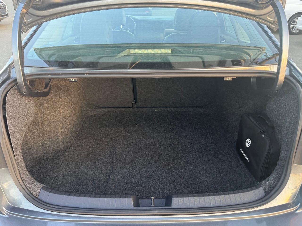 Volkswagen Jetta 1.4T SE 8A 2019