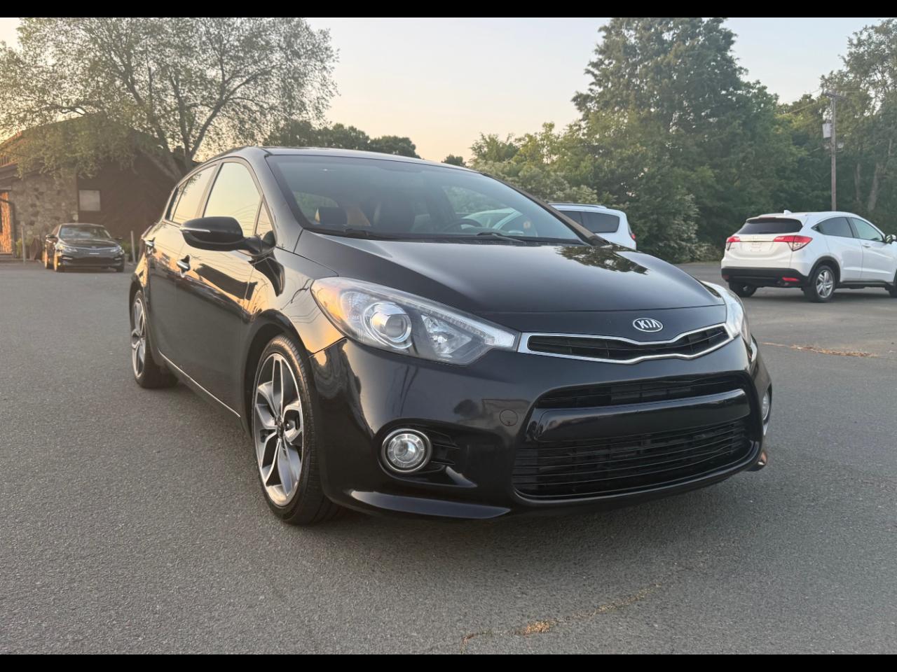 Kia Forte 5-Door SX 2015