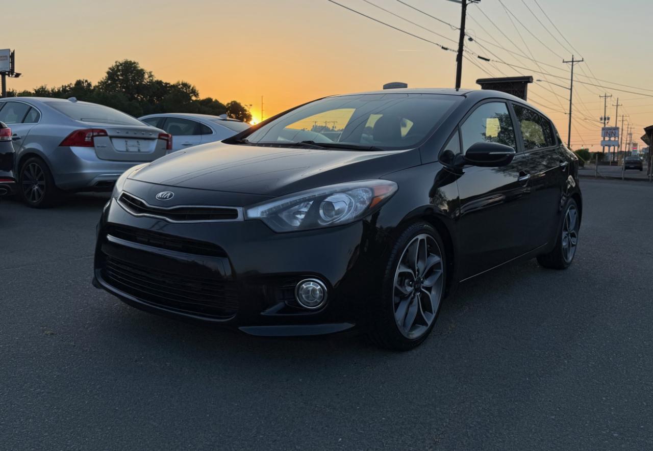 Kia Forte 5-Door SX 2015