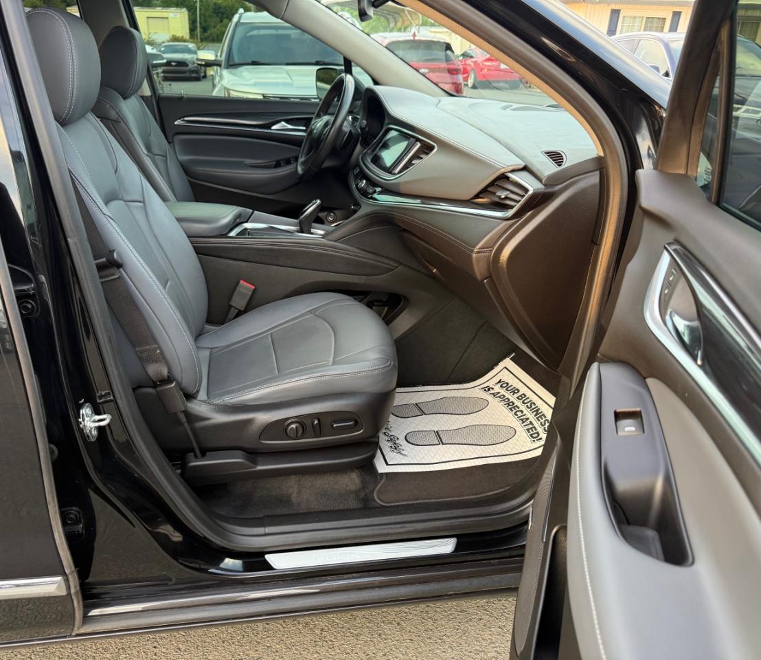 Buick Enclave Essence AWD 2020