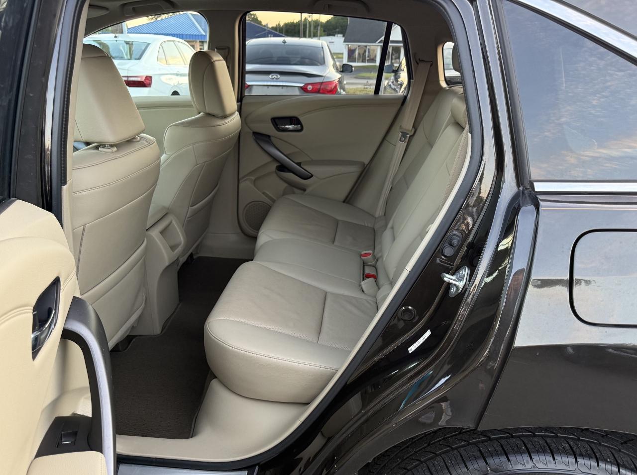 Acura RDX 6-Spd AT AWD w/ Technology Package 2015
