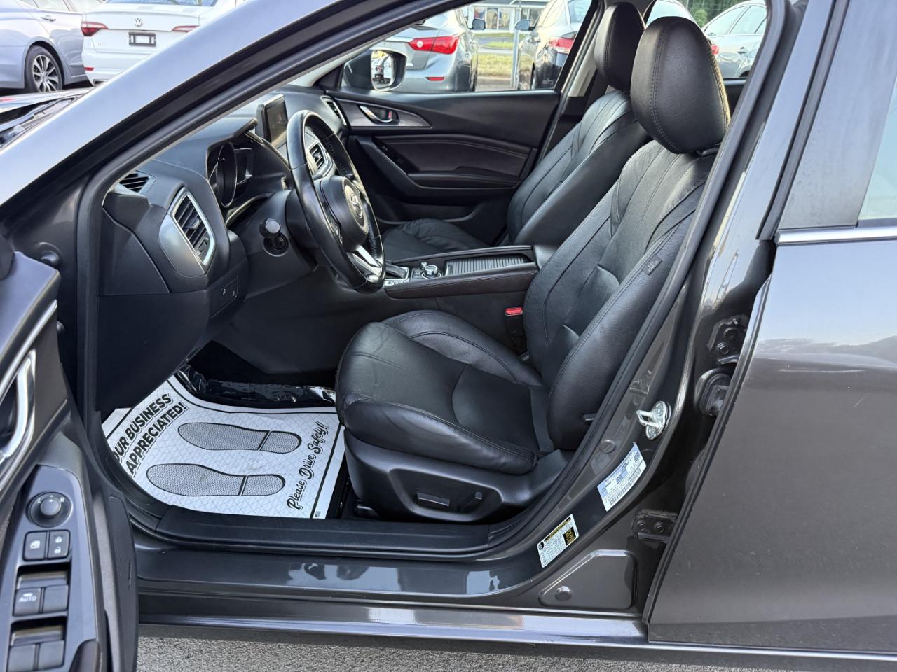 Mazda MAZDA3 s Grand Touring AT 4-Door 2018