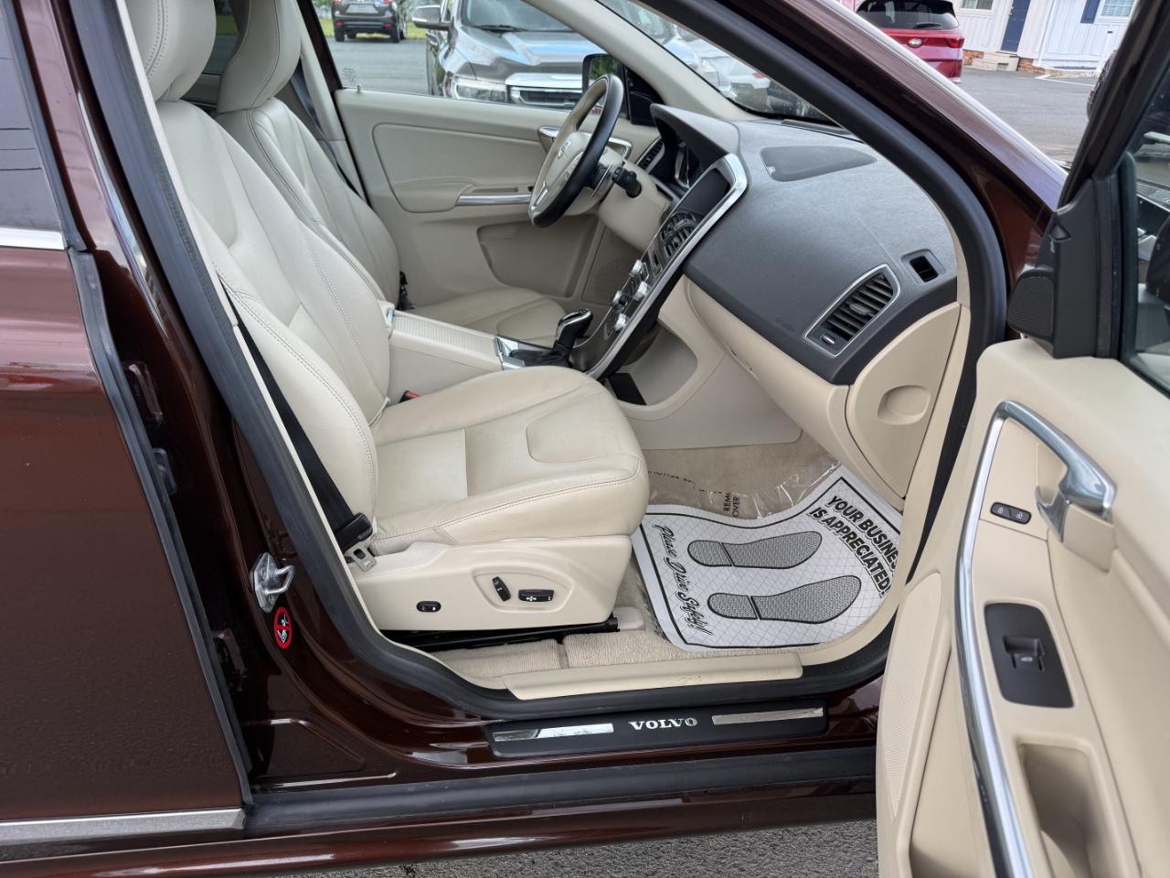 Volvo XC60 T6 Platinum AWD 2015