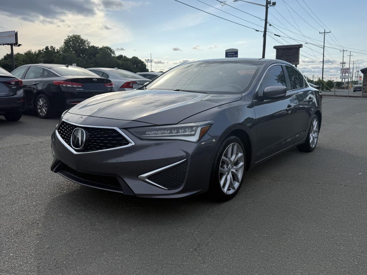 Acura ILX Base 2019