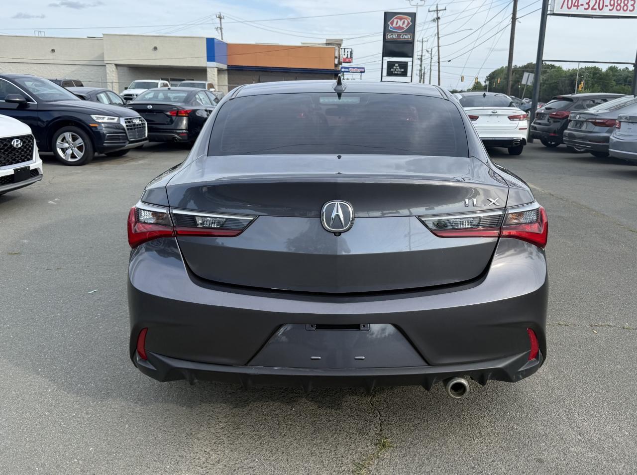 Acura ILX Base 2019