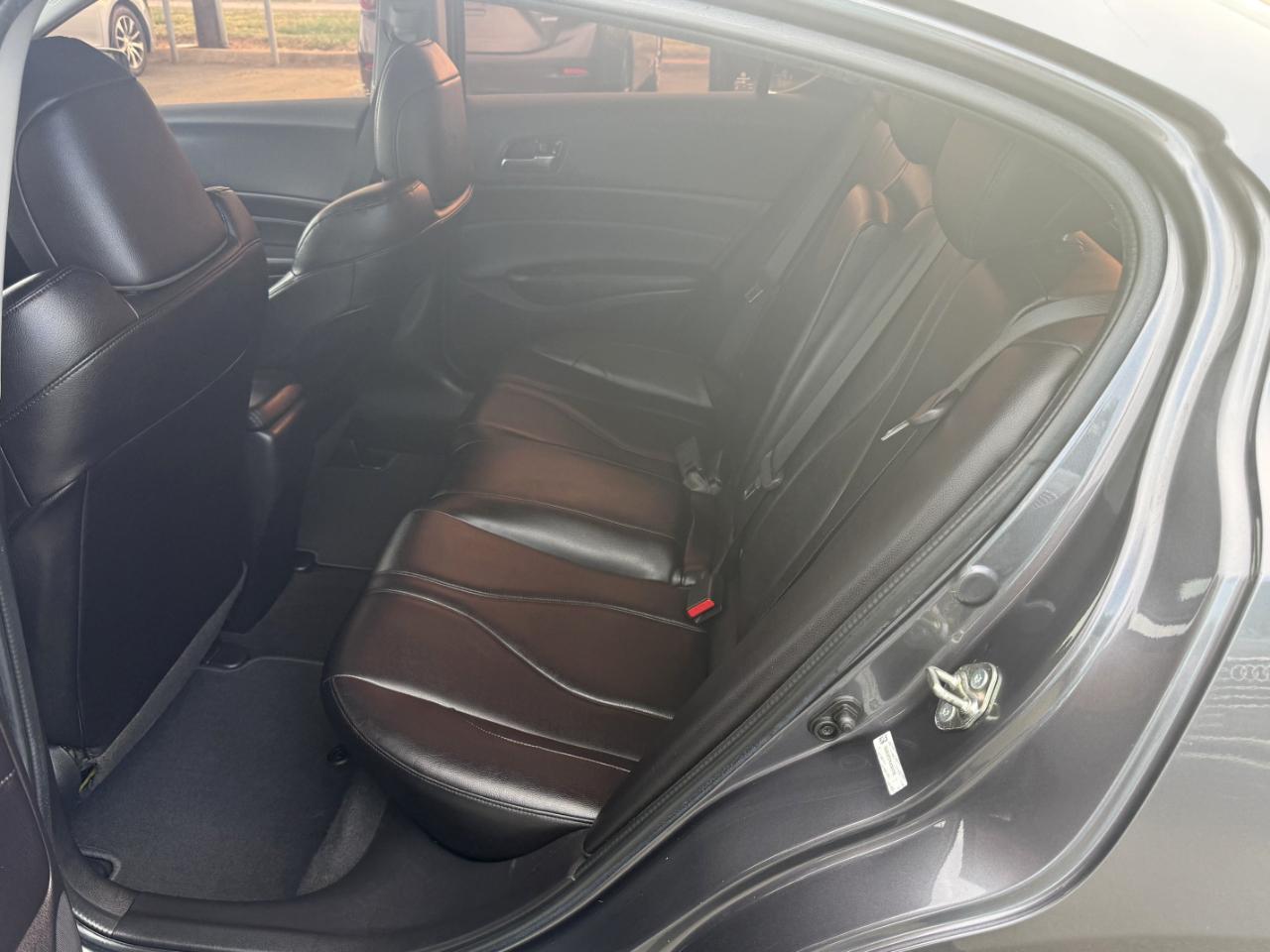 Acura ILX Base 2019