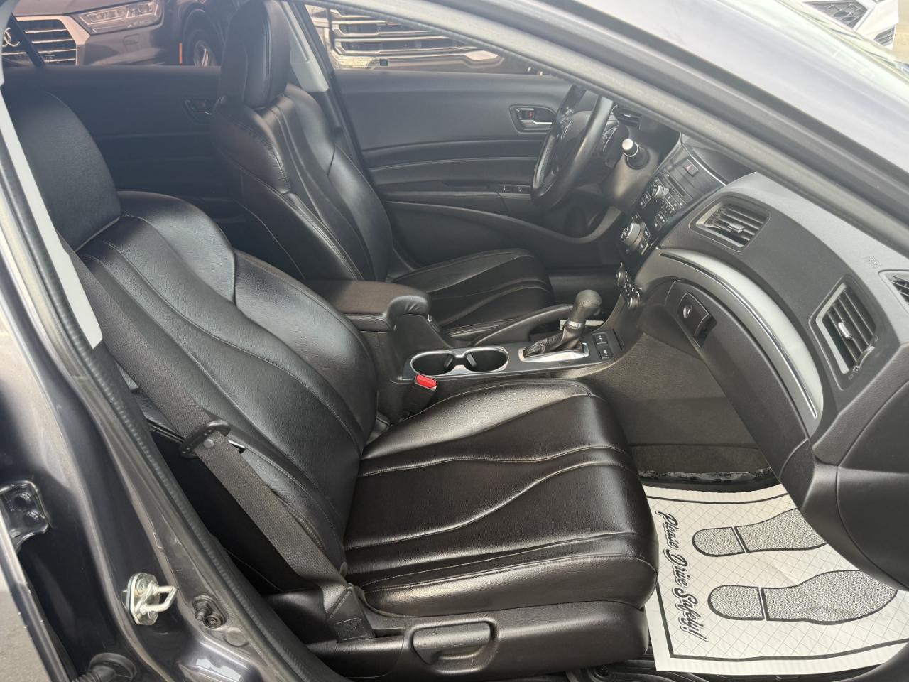Acura ILX Base 2019