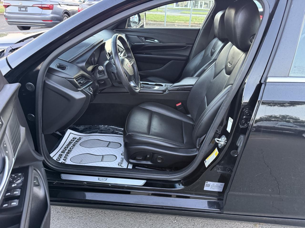 Cadillac CT4 Premium Luxury 2022