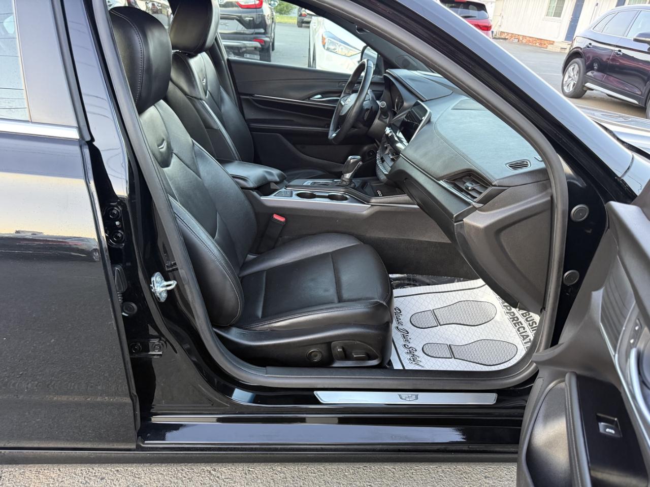 Cadillac CT4 Premium Luxury 2022
