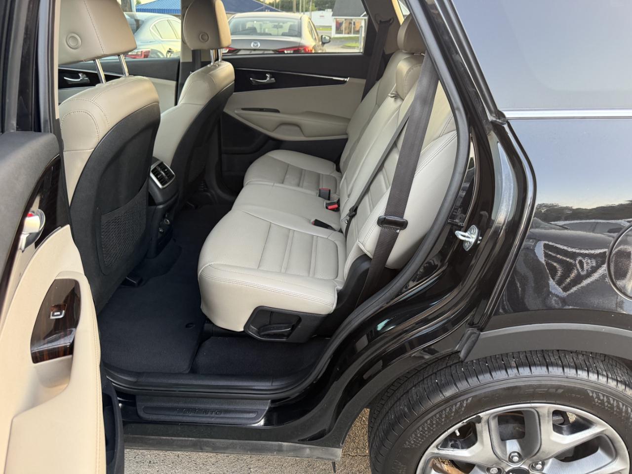 Kia Sorento EX V6 2WD 2019