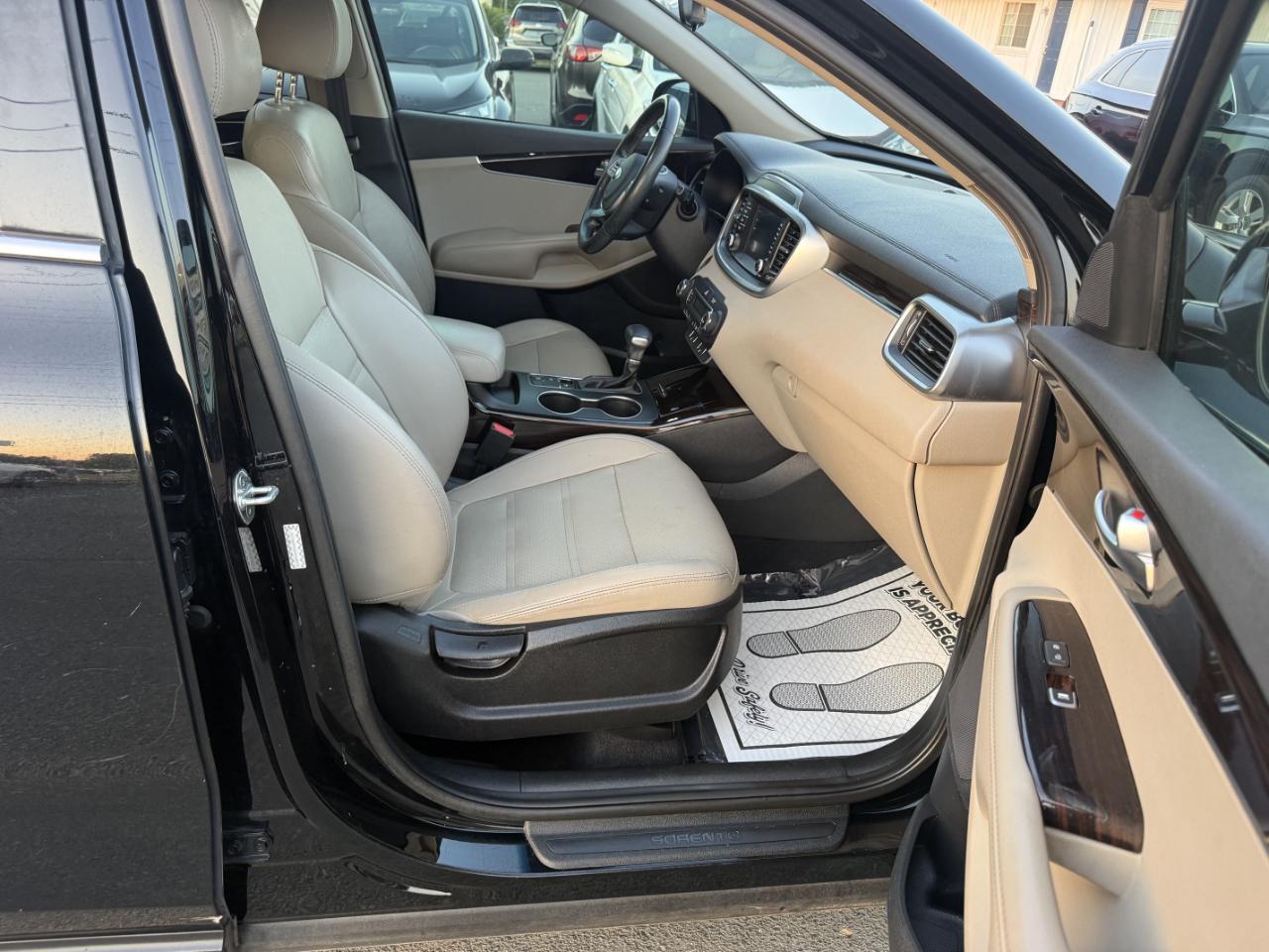 Kia Sorento EX V6 2WD 2019