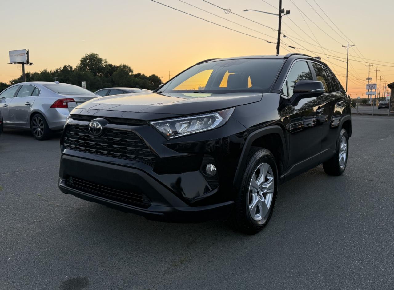 Toyota RAV4 XLE AWD 2020