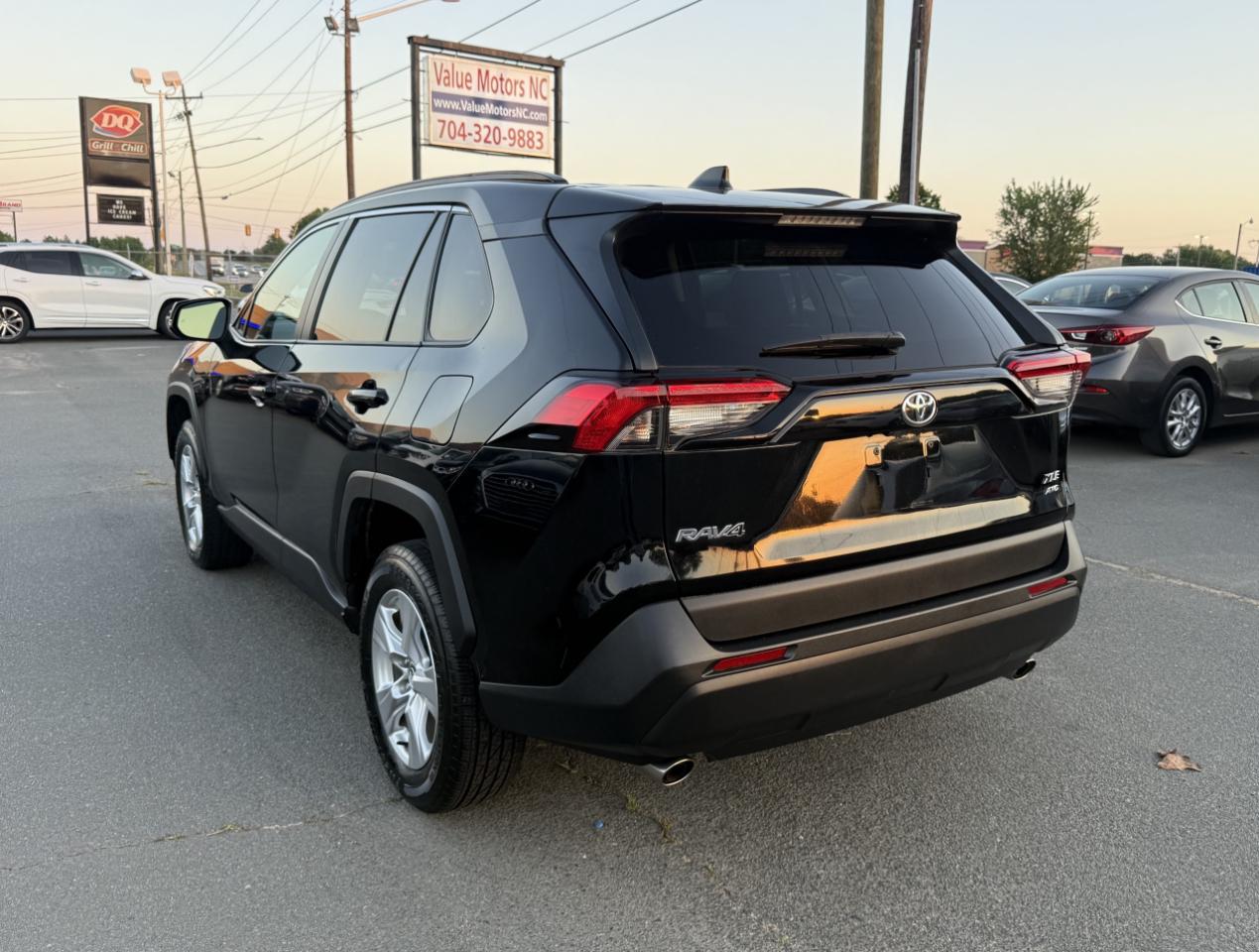 Toyota RAV4 XLE AWD 2020