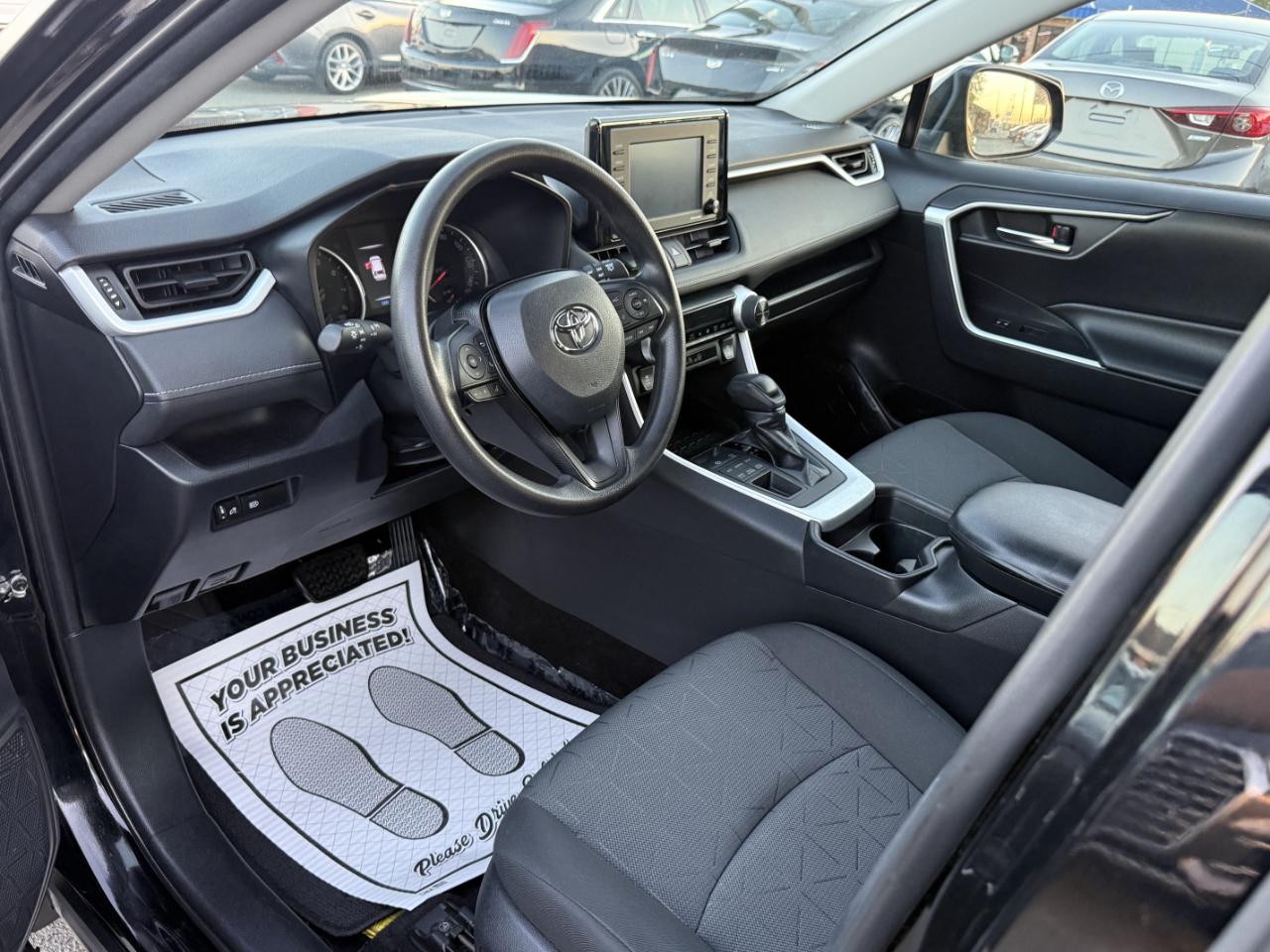 Toyota RAV4 XLE AWD 2020