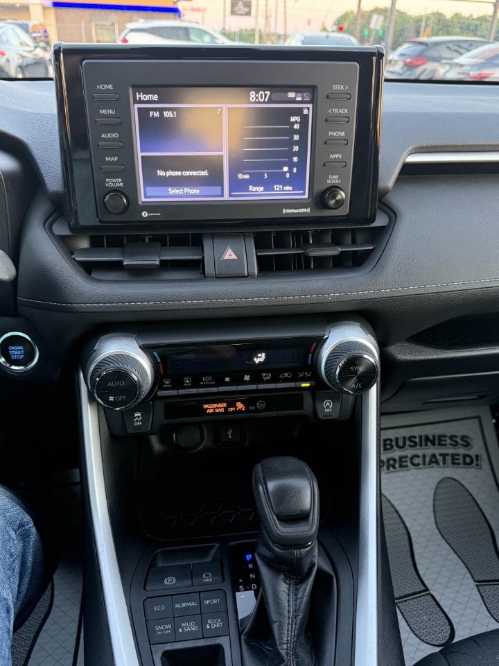 Toyota RAV4 XLE AWD 2020