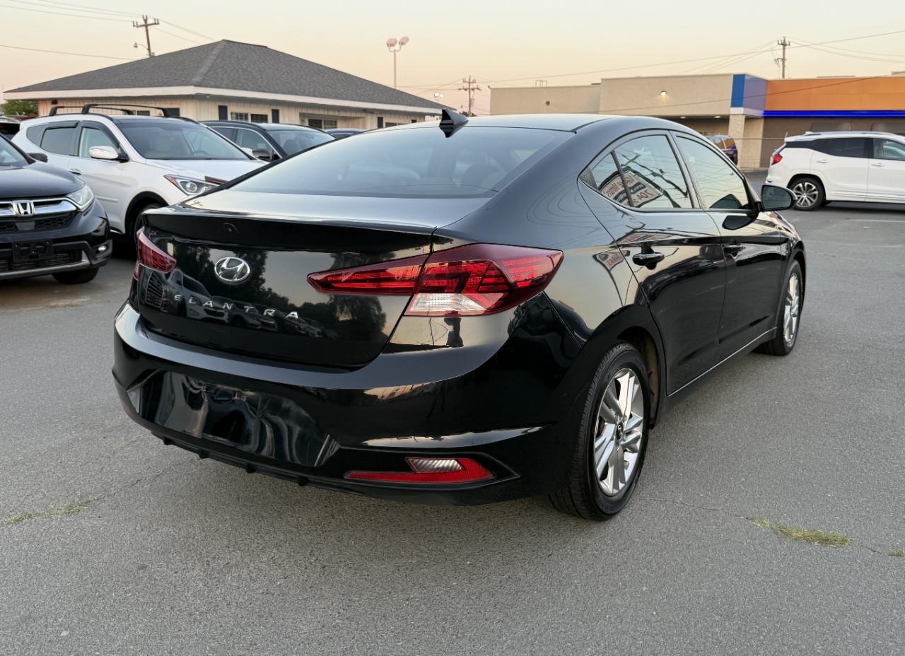 Hyundai Elantra Limited 2019