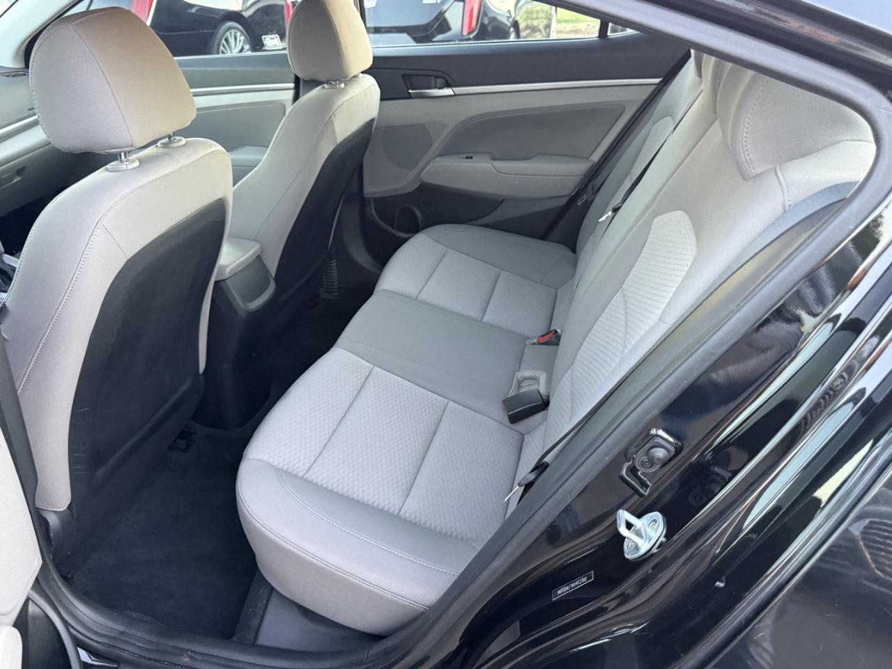 Hyundai Elantra Limited 2019