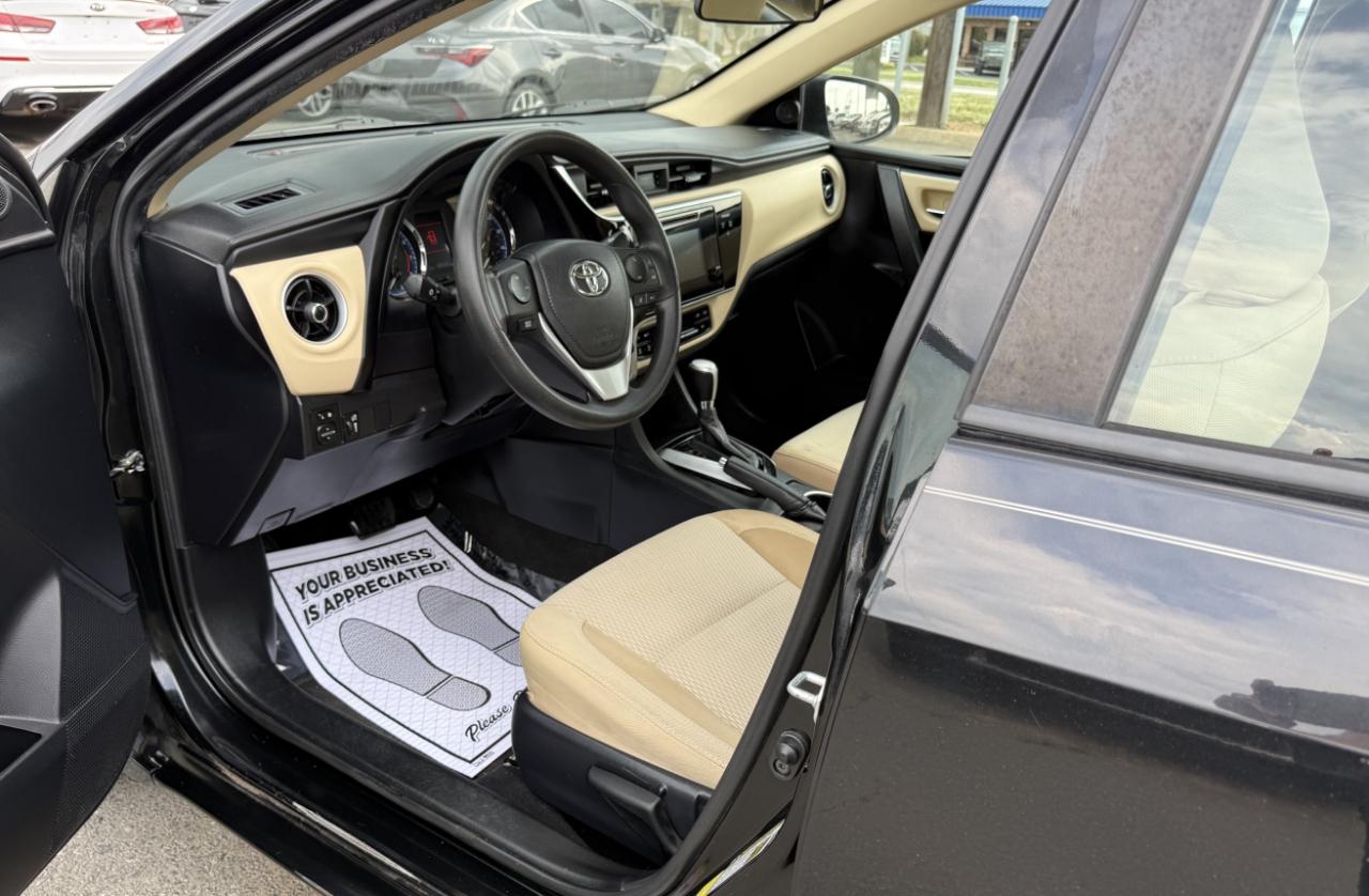 Toyota Corolla LE CVT 2017