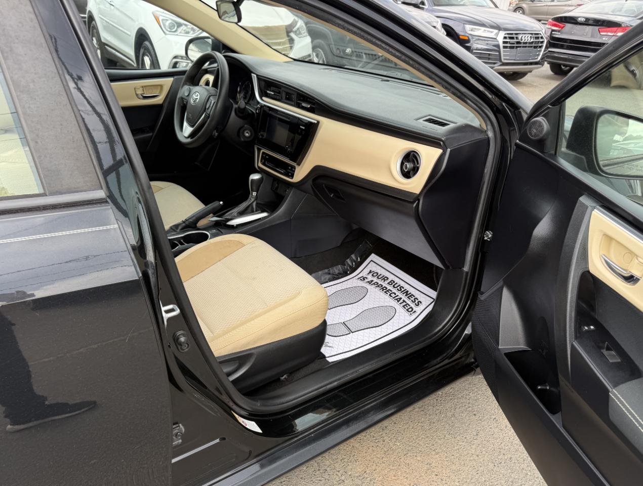 Toyota Corolla LE CVT 2017