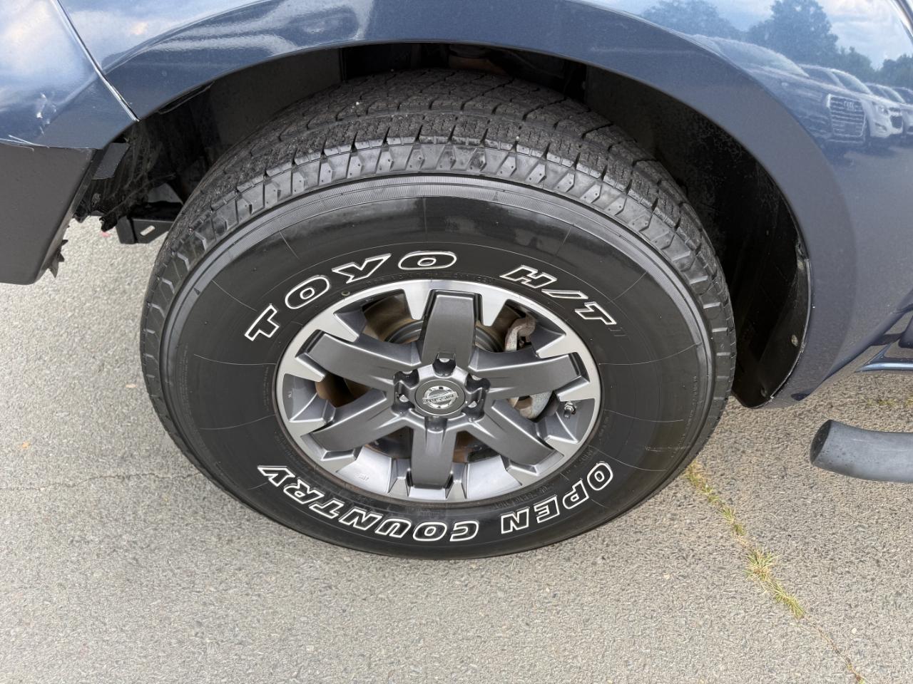 Nissan Frontier  2017