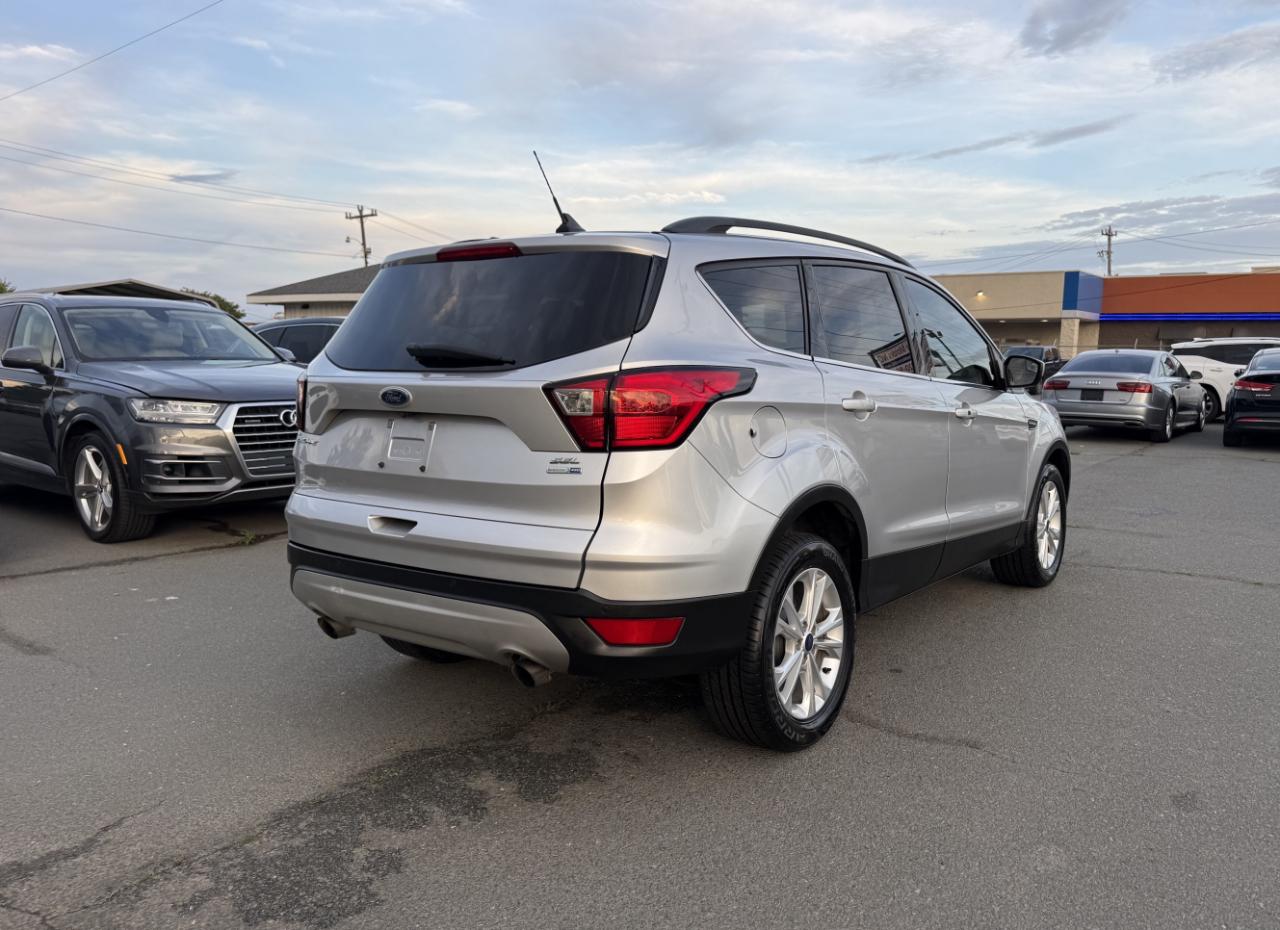 Ford Escape SEL 4WD 2019