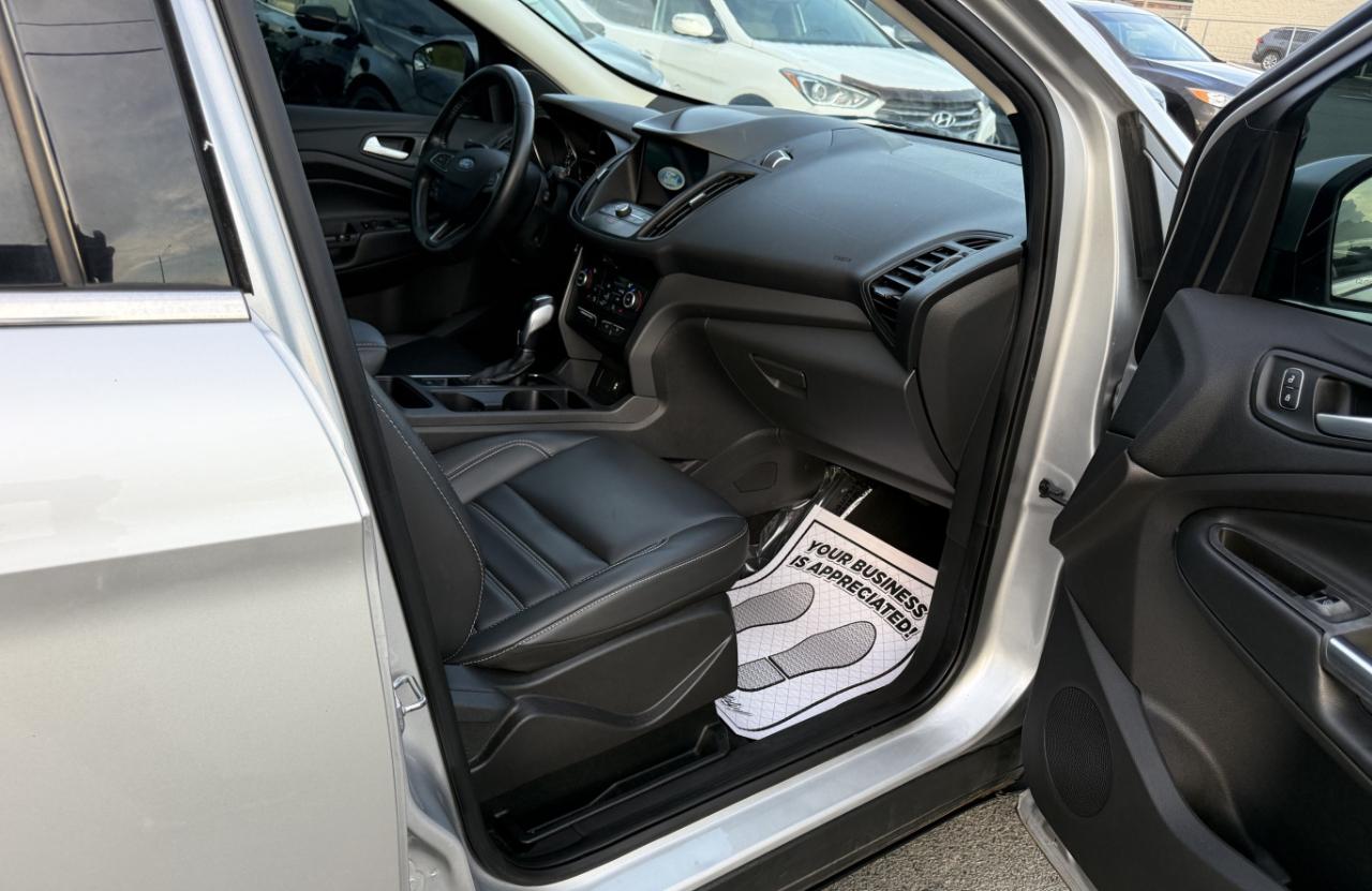 Ford Escape SEL 4WD 2019