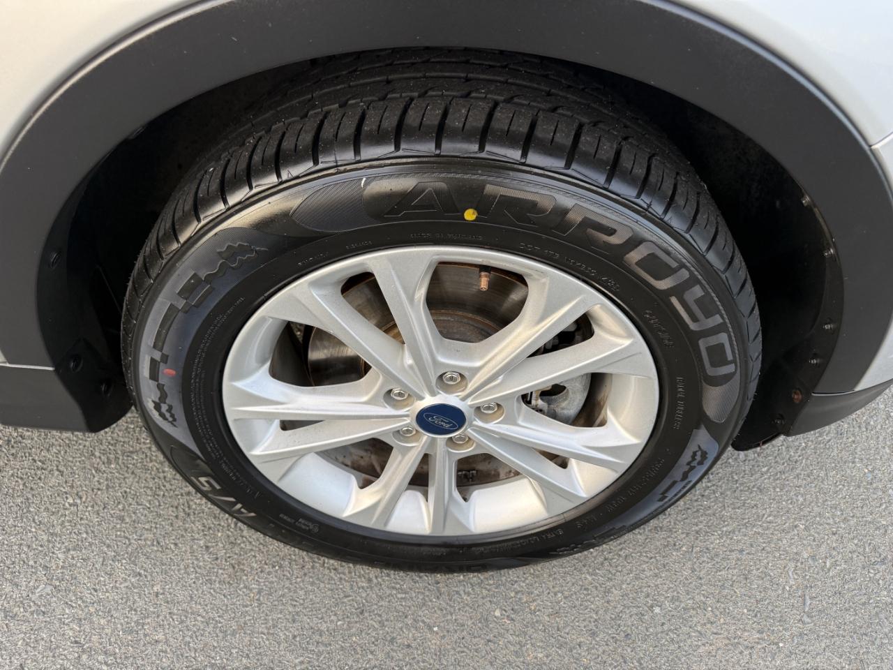 Ford Escape SEL 4WD 2019
