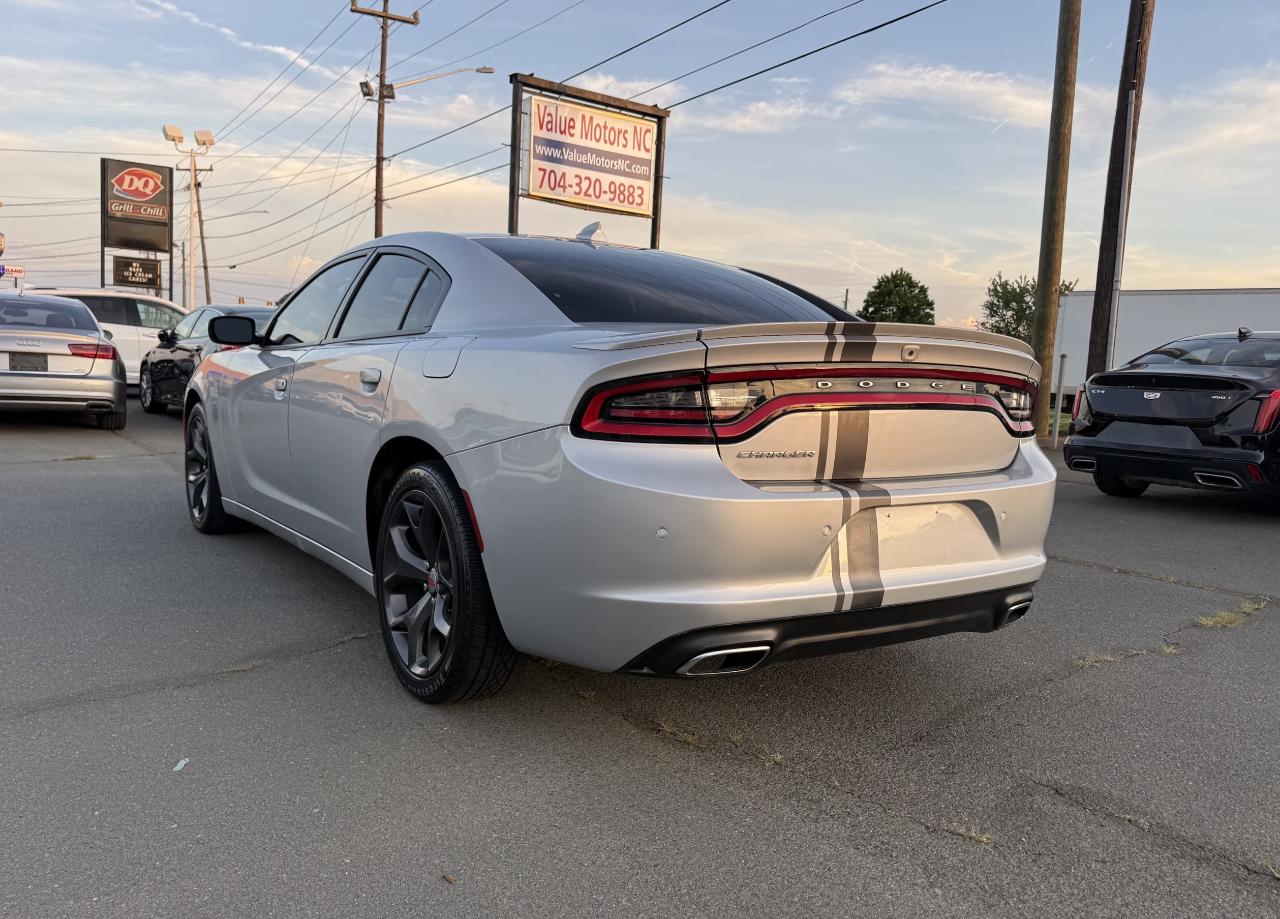 Dodge Charger SXT 2019