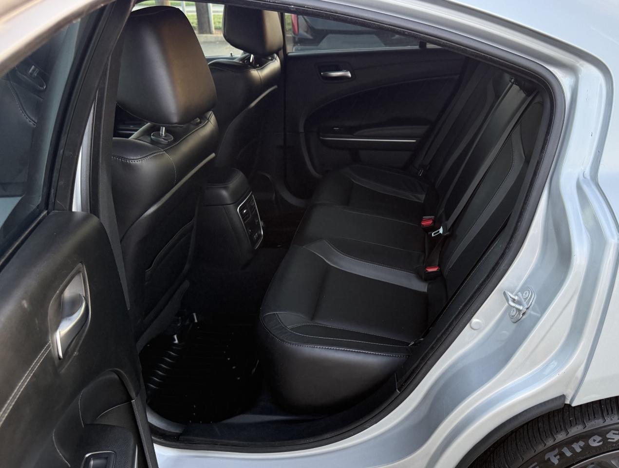 Dodge Charger SXT 2019