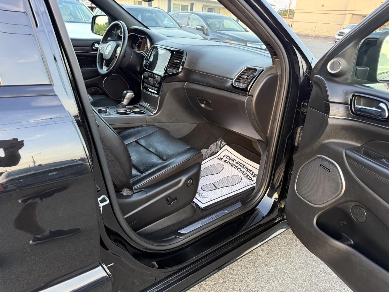 Jeep Grand Cherokee Overland 4WD 2019