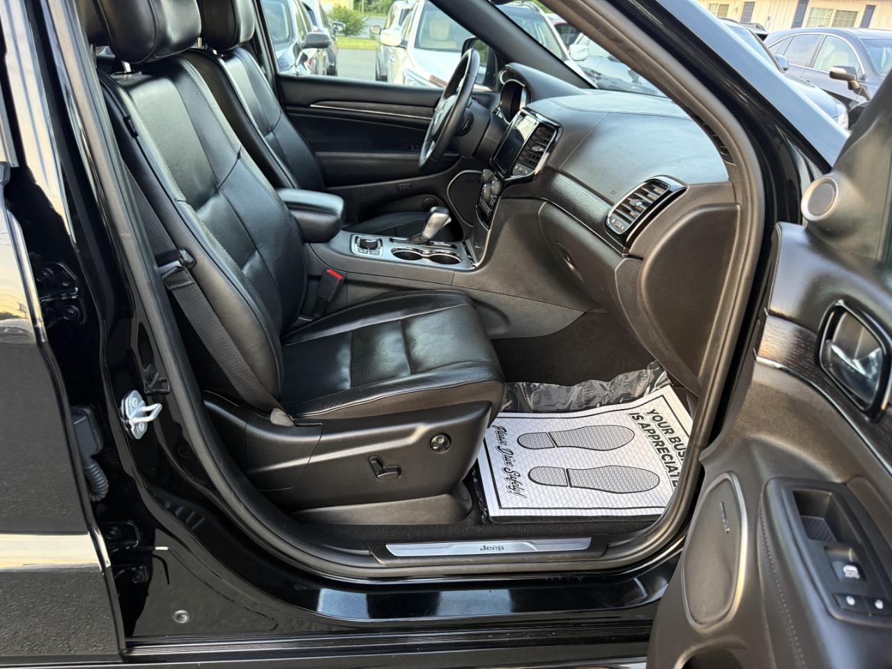 Jeep Grand Cherokee Overland 4WD 2019