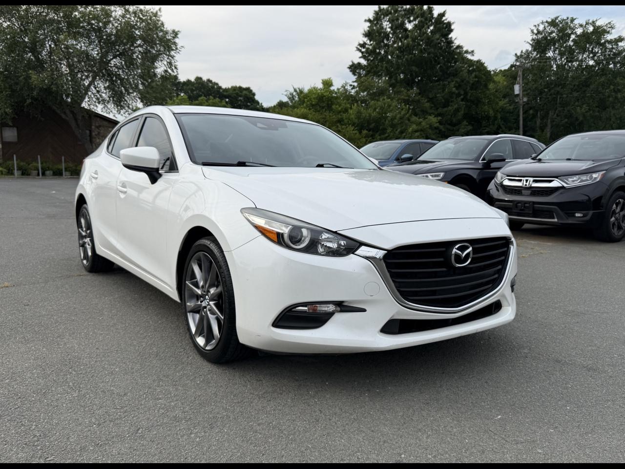 Mazda MAZDA3 s Touring AT 4-Door 2018