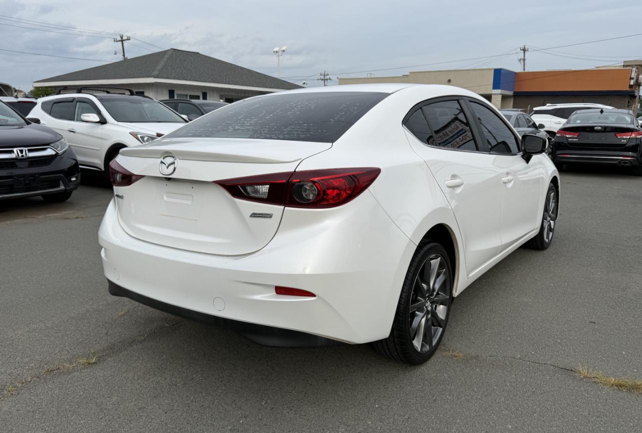 Mazda MAZDA3 s Touring AT 4-Door 2018