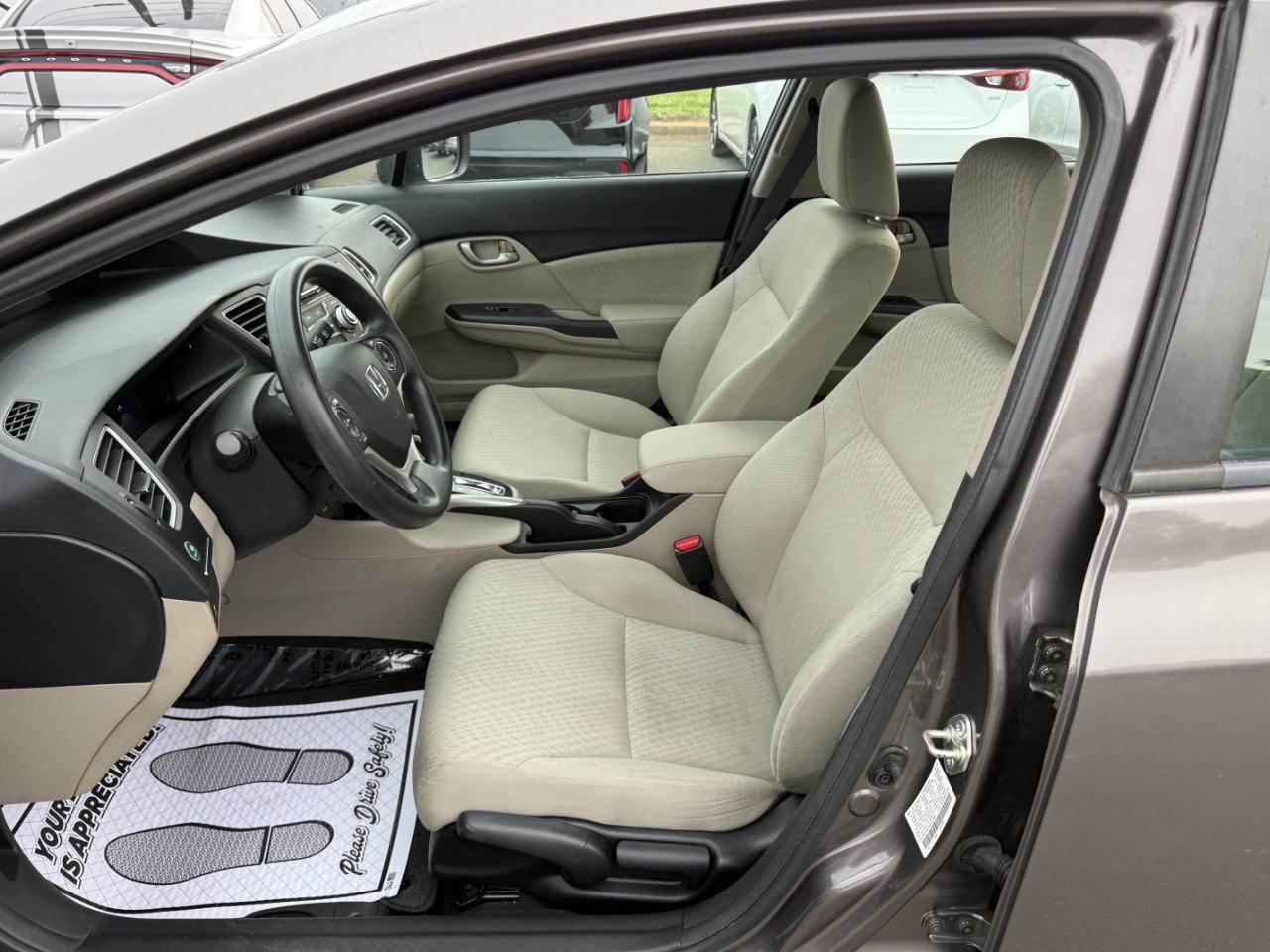 Honda Civic LX Sedan CVT 2014