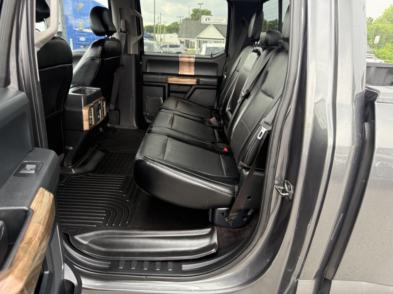 Ford F-150 Lariat SuperCrew 5.5-ft. Bed 4WD 2016