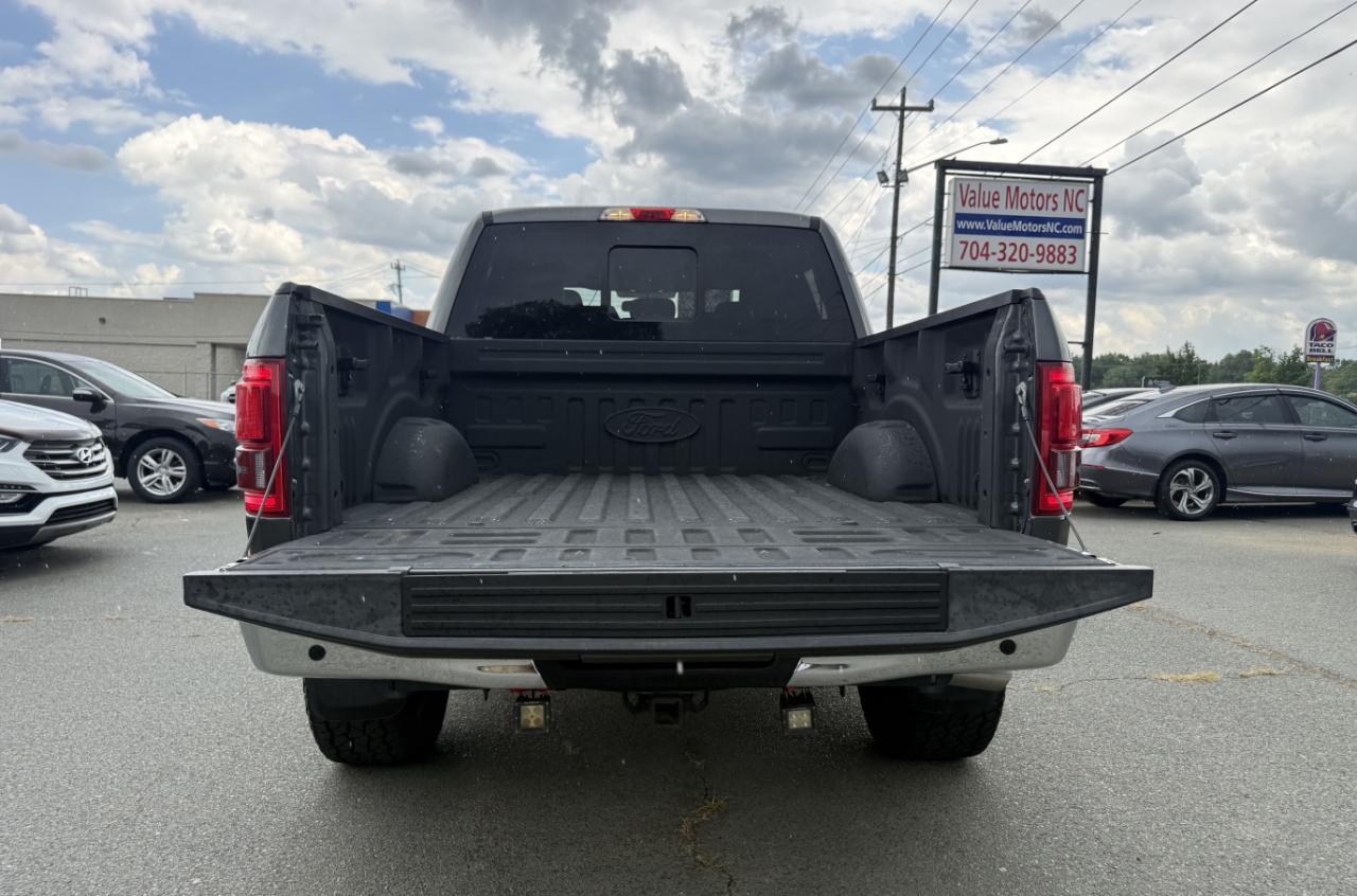 Ford F-150 Lariat SuperCrew 5.5-ft. Bed 4WD 2016
