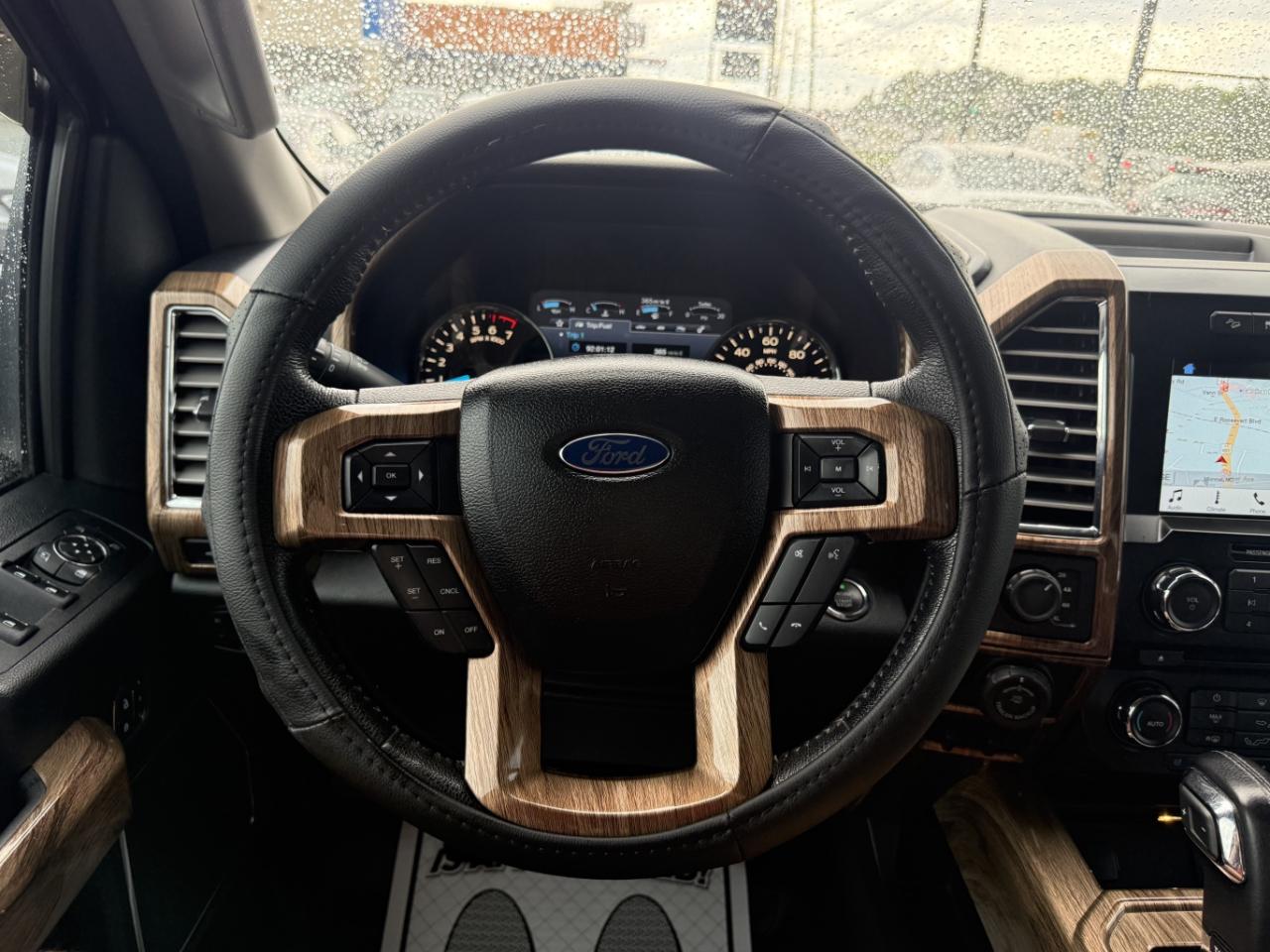 Ford F-150 Lariat SuperCrew 5.5-ft. Bed 4WD 2016