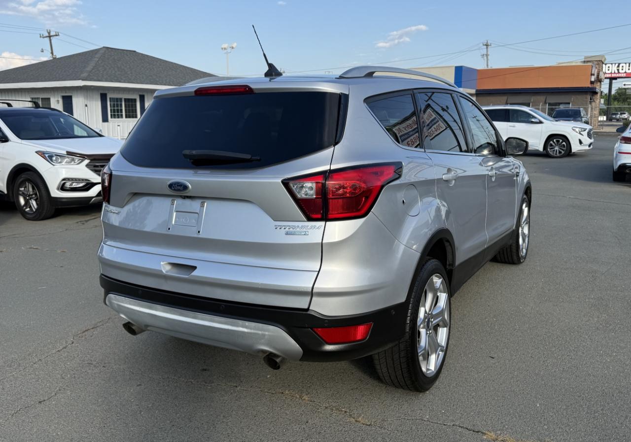 Ford Escape Titanium FWD 2019