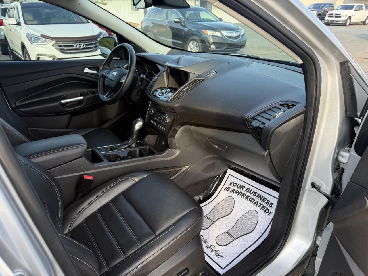 Ford Escape Titanium FWD 2019