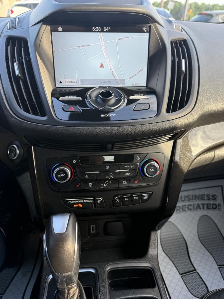 Ford Escape Titanium FWD 2019