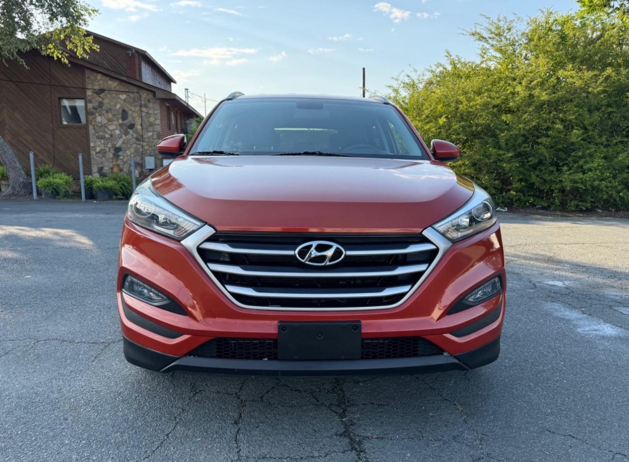 Hyundai Tucson SE 2017