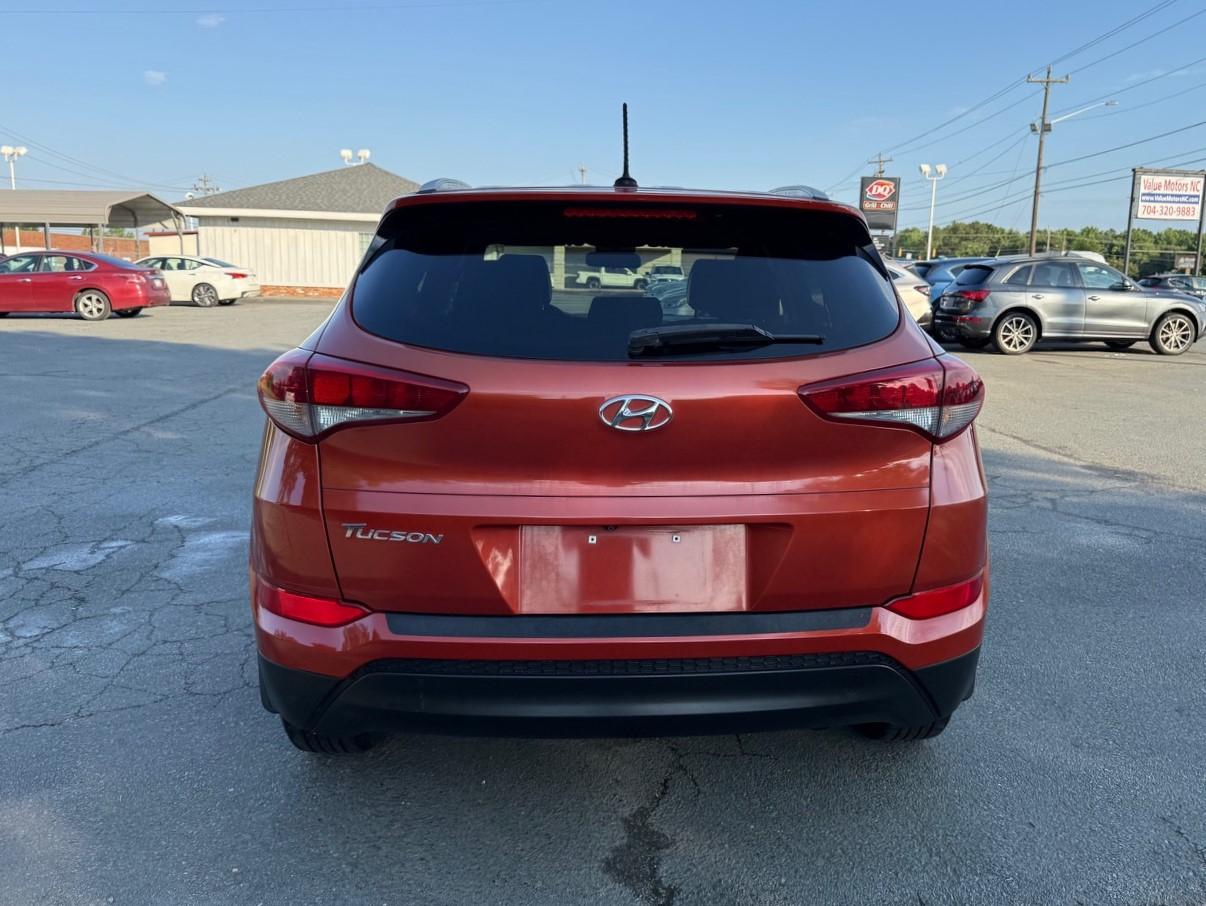 Hyundai Tucson SE 2017