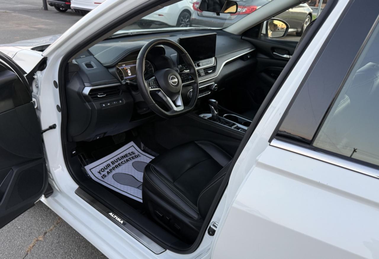 Nissan Altima 2.5 SL 2023