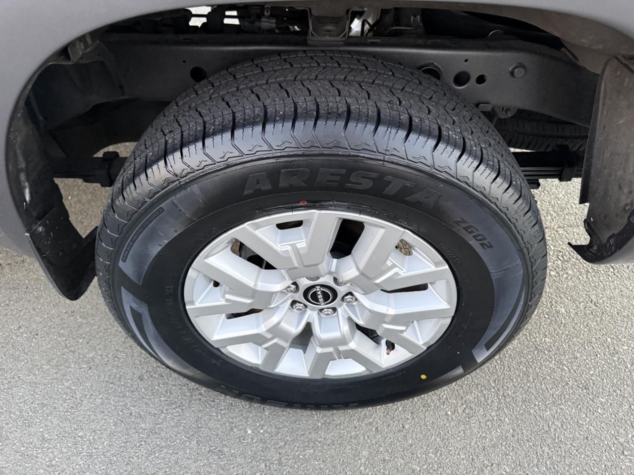 Nissan Frontier SV Crew Cab 2WD 2022