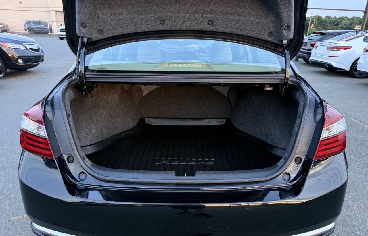 Honda Accord LX Sedan CVT w/ Honda Sensing 2016
