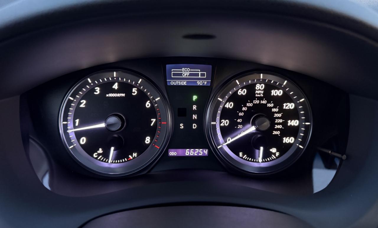 Lexus ES 350 Sedan 2012