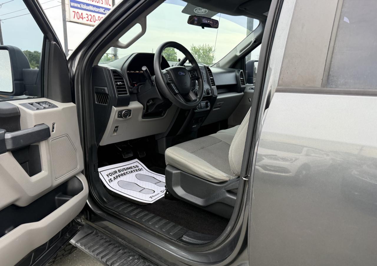 Ford F-150 Lariat SuperCrew 5.5-ft. Bed 4WD 2016