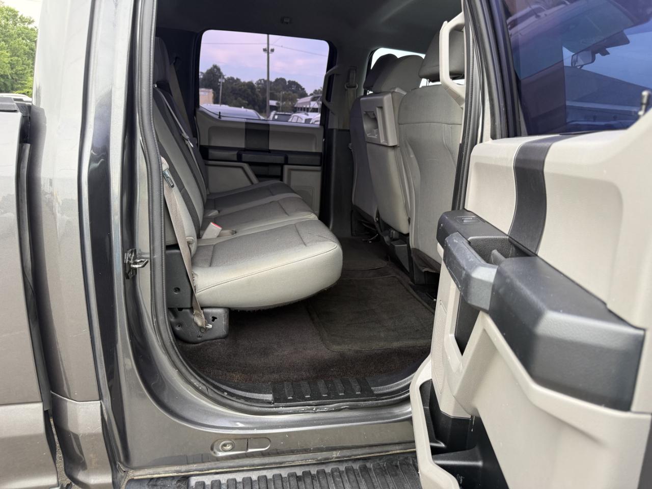 Ford F-150 Lariat SuperCrew 5.5-ft. Bed 4WD 2016